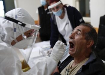 30% e të infektuarve me Covid-19 shfaqin simptoma 9 muaj pas infektimit