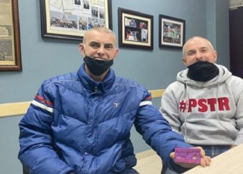 Kushëriri iu anëtarësua në PS, Veliaj ironizon Bashën: S’bën dot as votat e shtëpisë, jo më të qytetit