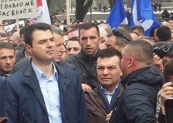 Pranoi mandatin e deputetit, Basha merr në koalicion Artur Roshin e BKD! I ‘mbeten’ jashtë dhe Mediu e Idrizi. Nesër skadon afati