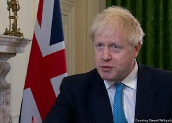 Premtimi i Johnson: Vaksinat që teprojnë, dhuratë për vendet e varfra