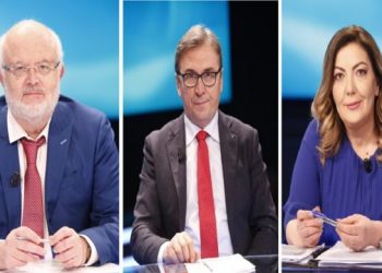 “Bluzat e bardha të ulin kokën”/! Shpërthen Brataj ndaj mjekes së PD: S’e barazoj veten me Tiren