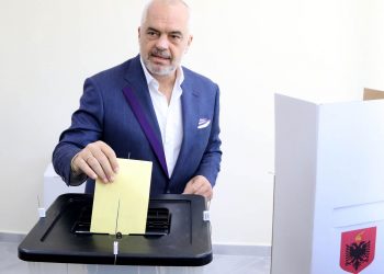 Sondazhi për Tiranën: PS merr deri në 19 mandate, ja rezultati për PD dhe LSI