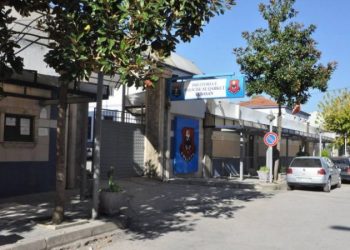 Elbasan/Kishte mbushur servisin me mjete luksoze, arrestohet 38-vjeçari për kontrabandë