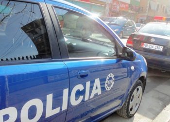 Drogë në lokalin hapur gjatë orës policore, arrestohen 5 persona në Tiranë