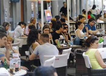 Raporti i ILO: Dembelizmi i lartë i të rinjve në Shqipëri kërkon adresim urgjent