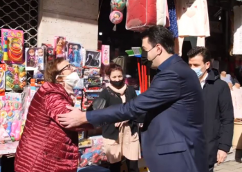 “O shpirt i nonës kur do mbarojnë hallet e shqiptarëve?”, Basha qytetares: Më 25 Prill fiton Shqipëria