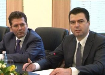 I vetmi aleat pa marrëveshje me PD-në, Fatmir Mediu takim me Lulzim Bashën