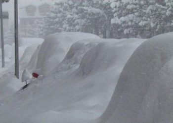 Korça në temperatura ekstreme, fshati Mashkullore me mbi 2 m borë