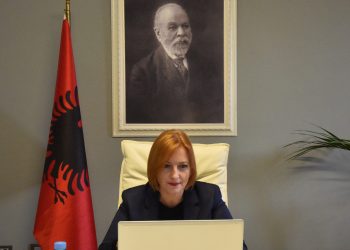 Denaj ftesë sipërmarrjes shqiptare në Greqi: Nisma të përbashkëta për të rritur investimet në Shqipëri