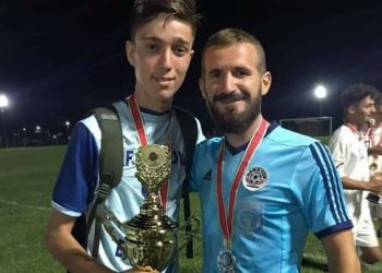 E TRISHTË/ Klubi shqiptar jep lajmin e hidhur, ndërron jetë futbollisti 17-vjeçar