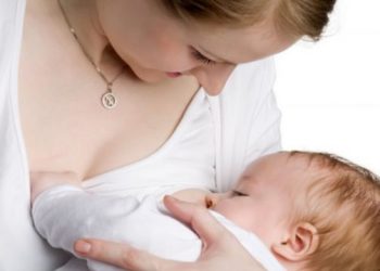 Foshnjet e lindura nga nënat e infektuara me Covid-19 kanë antitrupa