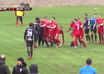 Dhunë në sfidën Bylis-Laçi/ Nwabueze e Carkanji dënohen me 10 ndeshje pezullim