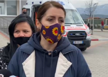 Nis vaksinimi në Elbasan/ Manastirliu: Fillojmë me grupet prioritare për t’u shtrirë më pas tek e gjithë popullsia