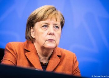 Merkel refuzon të vaksinohet: Jam 66 vjeçe dhe nuk bëj pjesë në grupin e rekomanduar