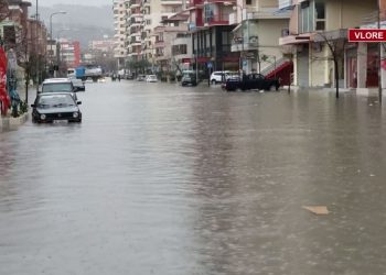Erzeni përmbyt sërish Shijakun / Probleme edhe në Vlorë, Durrës e Lushnje