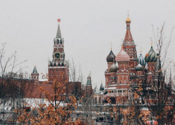 “Ishin pjesë e protestave pro Aleksei Navalny-t”/ Rusia dëbon ambasadorët e Gjermanisë, Polonisë dhe Suedisë