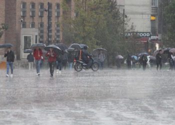 Java e dytë e shkurtit risjell reshjet intensive: Ja zonat që rrezikojnë përmbytje