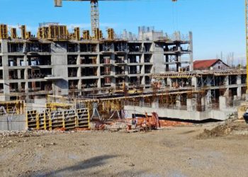 Rindërtimi/ Ahmetaj nxjerr fotot nga Kurbini: Për dy muaj do të strehohen 160 familjet e para, projekti finalizohet në gusht