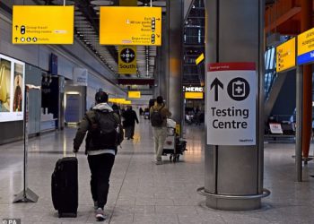 Masë e rreptë për pasagjerët nga Britania e Madhe/ Preken edhe udhëtarët e vendeve të sigurta, ja çfarë ndodh pas 15 shkurtit