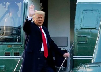 Procesi i trazirave të Capitol-it: Trump befason publikun me lëvizjen e tij