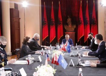 Meta, Basha, Rama dhe Yuri Kim në takim, ja për çfarë u diskutua