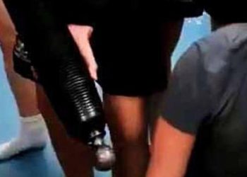 E rëndë (Fotot)/ Publikohen pamjet ku piloti i RAF (Forcave Ajrore Britanike) sulmohet seksualisht nga kolegët