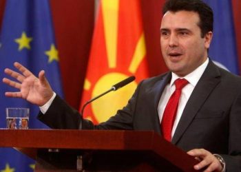 Zoran Zaev fton opozitën në qeveri: Duhet ta bashkojmë popullin tonë, por opozita i kërkon zgjedhje