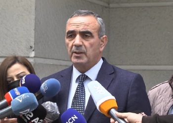 Gjykata Administrative shtyn me 5 ditë shqyrtmin për lirimin e zyrave të FRD-së