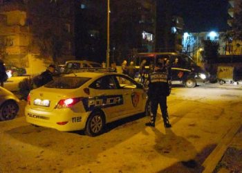 Qëlloi me armë zjarri, zbardhet ngjarja në Divjakë, në pranga 28-vjeçari dhe procedohen 3 të tjerë