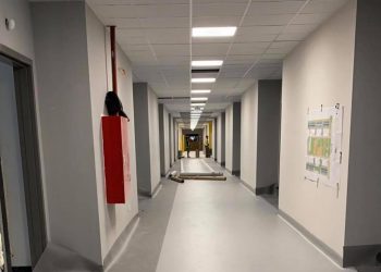 FOTOT: Brenda kantierit të ndërtimit në spitalin rajonal të Fierit