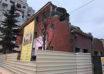 Rikonstruksioni i maternitetit “Mbretëresha Geraldinë”/Xhixho: Klientelizëm për të fshirë memorien kolektive