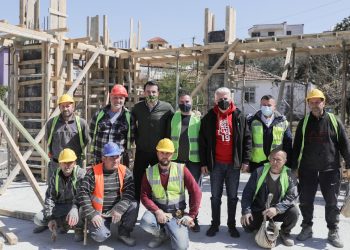 Veliaj dhe Majko inspektojnë punimet në shkollën “Murat Toptani” në Selitë: E njëjta cilësi si në qendër edhe në periferi