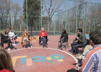 Veliaj: PD-së i ka ngelur ora në vitet ‘96-’97, e vetmja gjë e pandalshme dje në autosallonin 10 milionë euro ishte virusi