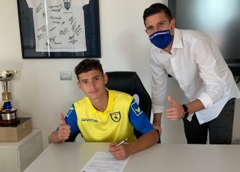 16-vjeçarin nga Kosova që e kërkon Roma dhe Benfica