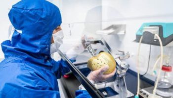 Do të ndihmojë shumë pacientë të jetojnë, prodhohet zemra artificiale