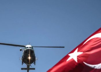 Rrëzohet helikopteri i ushtrisë turke, 9 viktima dhe 4 të plagosur