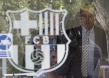 Arrestohet ish-presidenti Bartomeu, policia hyn në zyrat e Barcelonës