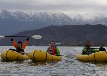 FOTO: Pack Rafting, sporti më i ri ujor në Shqipëri