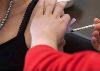 Populizmi i vaksinave, është një lojë që Evropa nuk ka luksin ta humbasë