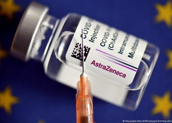 AstraZeneca, studiuesit gjermanë zbulojnë shkaktarin e trombozës