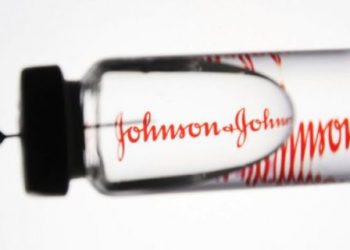 Shefi i Johnson & Johnson bën thirrje: Bëni çfarëdolloj vaksine, për të ndaluar variantet