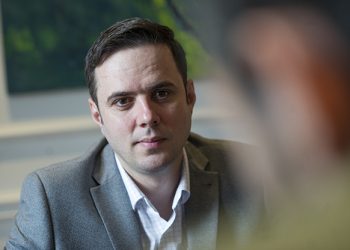 Zgjidhet pasuesi i Isa Mustafës! Lumir Abdixhiku, kryetari i ri i LDK