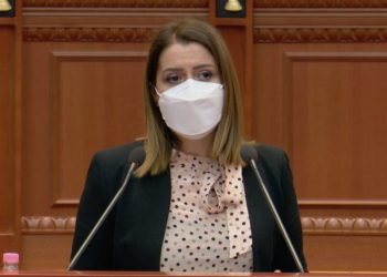 Vendimi i EMA për AstraZeneca, Manastirliu: Provat treguan se vaksina ka efektshmëri të lartë