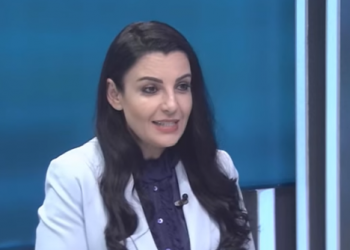 Balluku: Aeroporti i Kukësit në fazën e certifikimit, më 18 prill fluturimi i parë