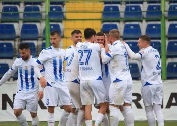 Vllaznia merr kreun sërish, Tirana befason Laçin