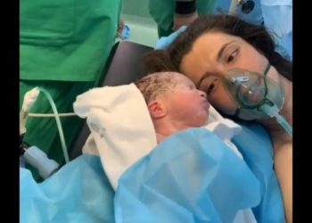 19-vjeçarja e infektuar me koronavirus sjell në jetë foshnjen tek “Shefqet Ndroqi”