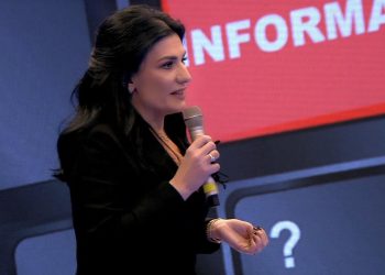 Karçanaj: Çdo aplikim tek e-Albania, me vulë e nënshkrim elektronik