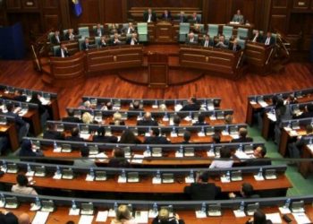 Kosova gjendet përballë udhëkryqeve të shumta: Si do lirohen institucionet!