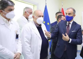 Soreca flet për infektimin me Covid dhe falenderon mjekun e njohur shqiptar