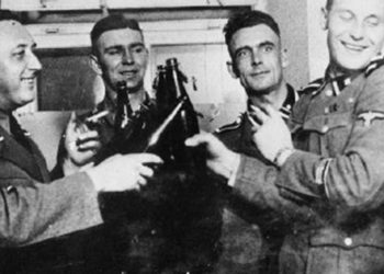 FOTOT e rralla Ja festat e ‘vdekjes’ të ushtarëve nazistë